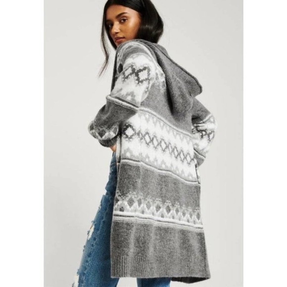 Abercrombie & Fitch Sweaters - Abercrombie & Fitch hooded open front cardigan XS